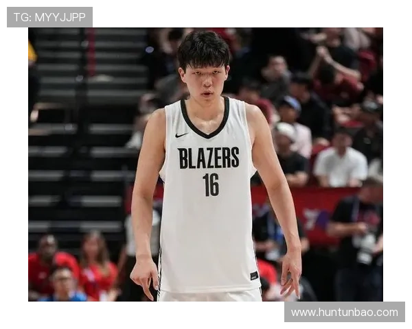 杨瀚森首秀表现不佳原因分析 林书豪给出建议 比卢普斯对其信任为核心 杨瀚森首秀表现不佳原因分析 林书豪给出建议 比卢普斯对其信任为核心